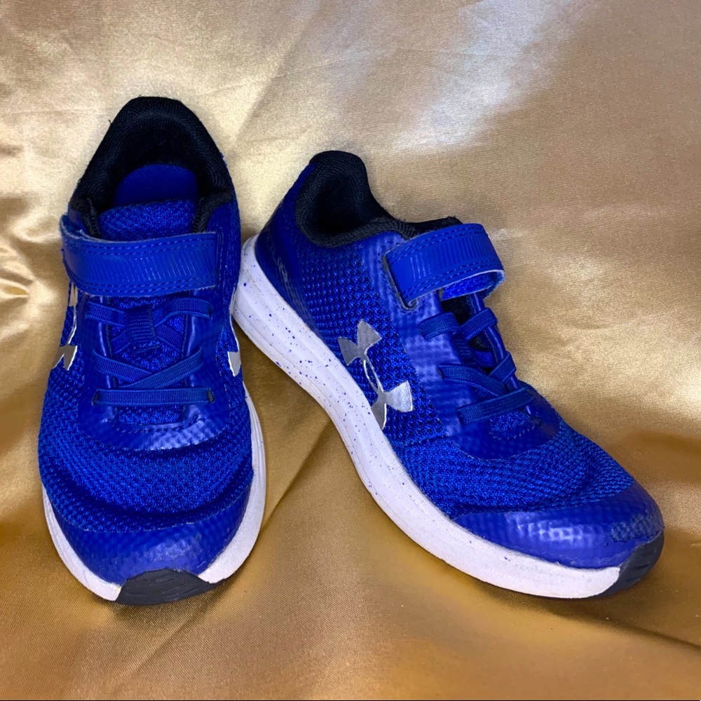 Under armour kids preschool running shoes